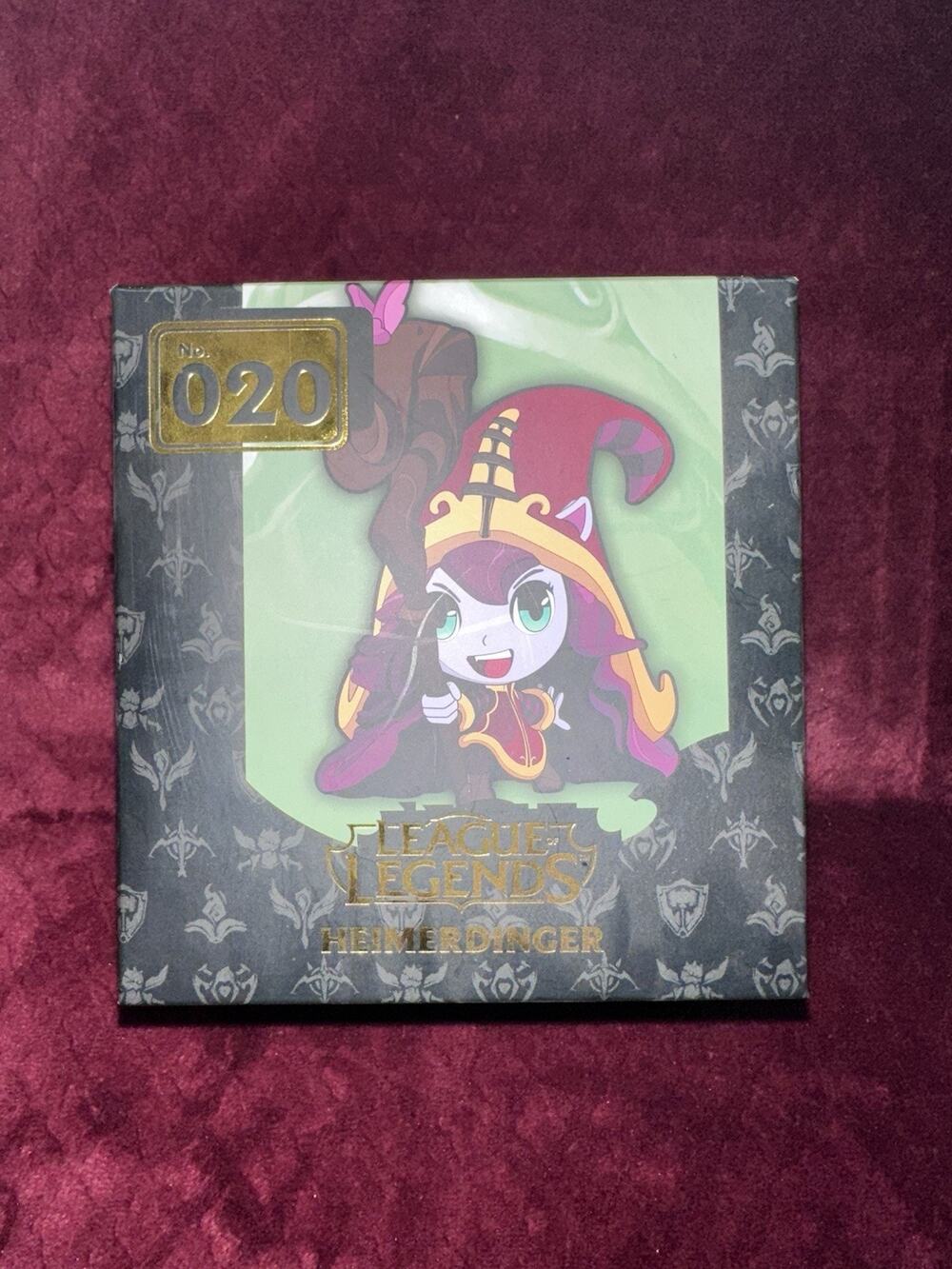 League Of Legends #17 Or Lulu #20 Heimerdinger NIB Error